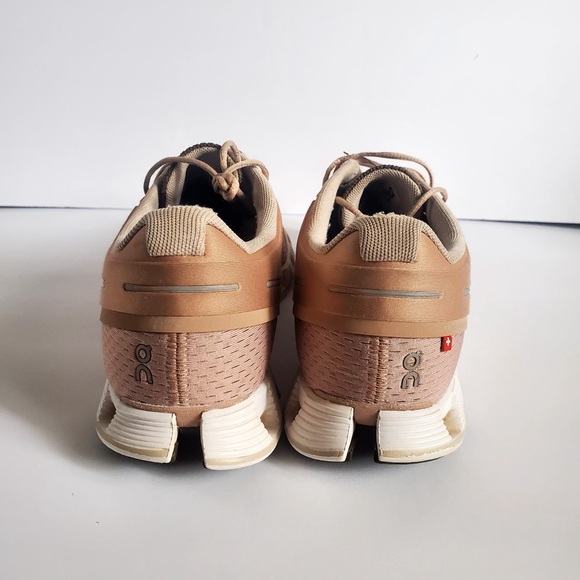 On cloud Mauve Pink Engineering Swiss shoes Women's size 10 - Picture 4 of 10